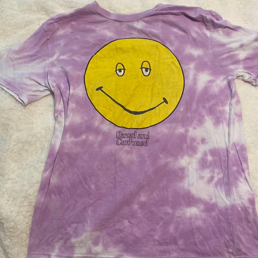 size S, purple tie-die , oversized cute shirt
